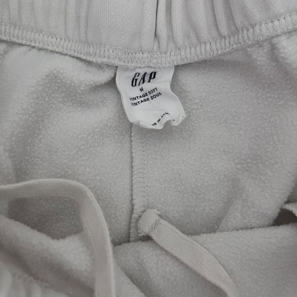 Gap Sweatpants - Picture 2 of 4